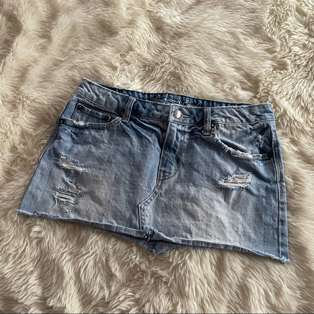 American Eagle Distress Raw Hem Mini Skirt Size 6